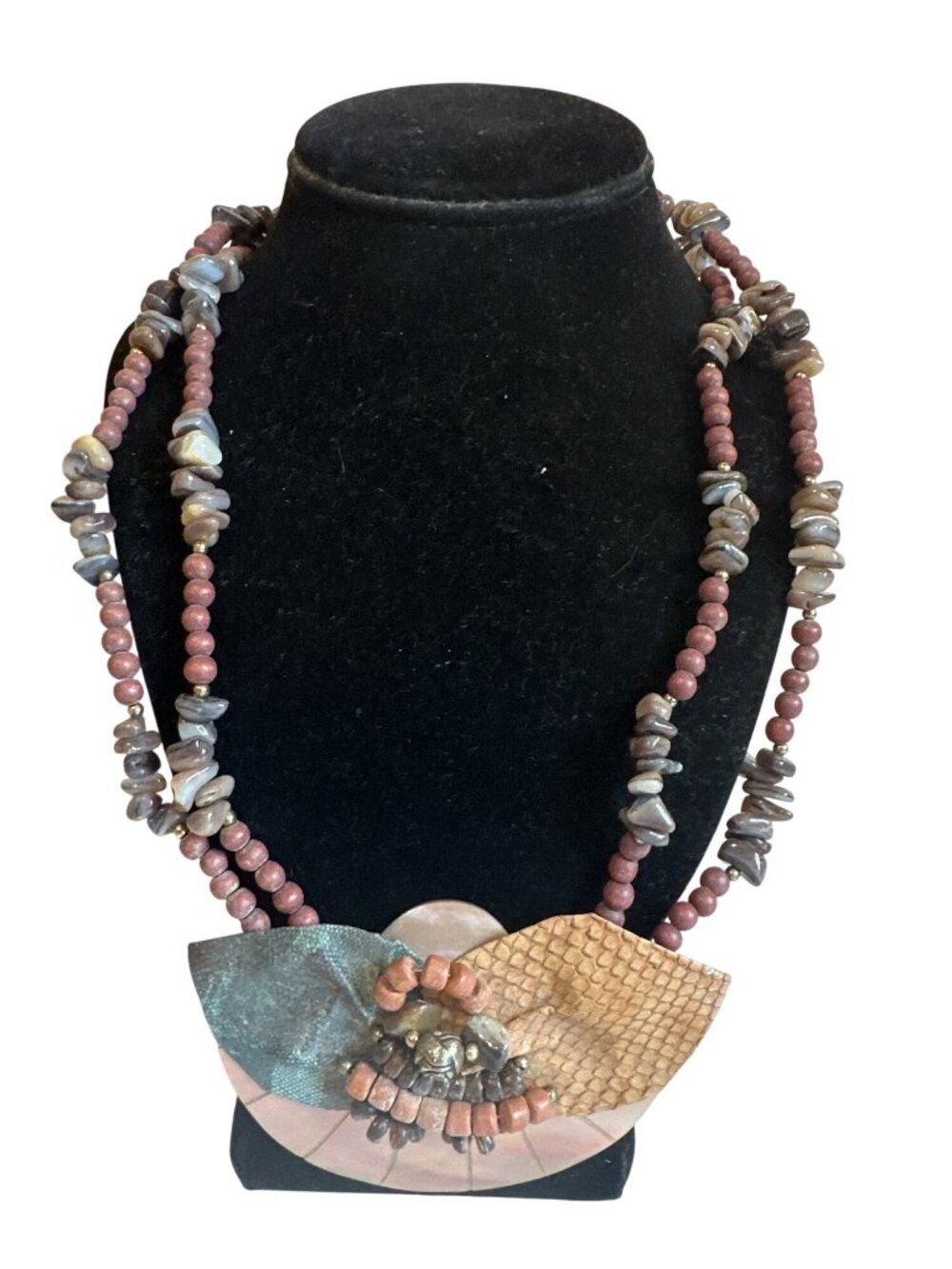 Handmade Multistrand Beaded Necklace Shell Pendant Beaded Exaggerated Boho 80s
